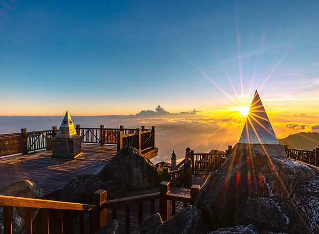 sapa-activities-trekking-rice-fields