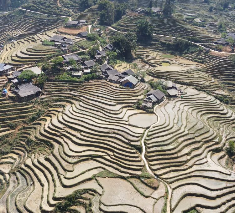 muong hoa valley trekking