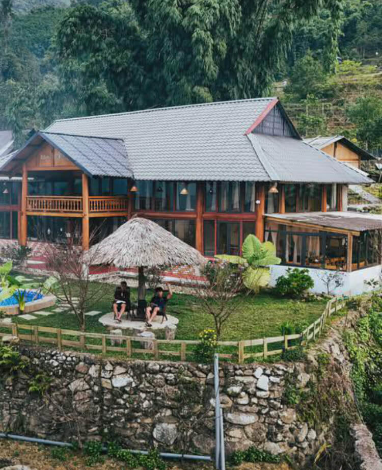 Best Sapa Trekking Tour for Canadians